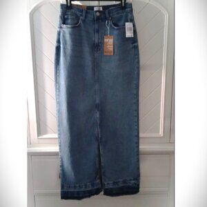 Kensie Vintage Plus Distressed Blue Denim High Waisted Maxi Skirt - Size…